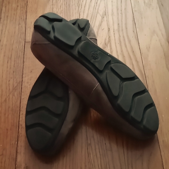 G.H. Bass Baylee suede loafers - Picture 3 of 3